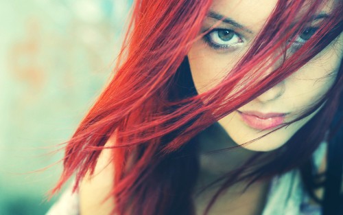 Redhead_Face_2560x1600.jpg