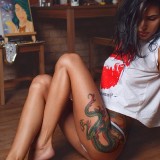 SENSUALITY___Alex_Aleksandr_model_legs_tattoos_lips_shirt_1920x1200