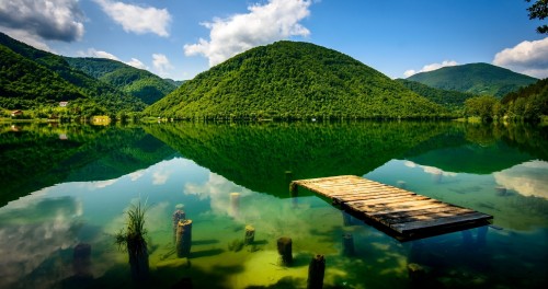 sky mountains lake nature trees 2048x1082